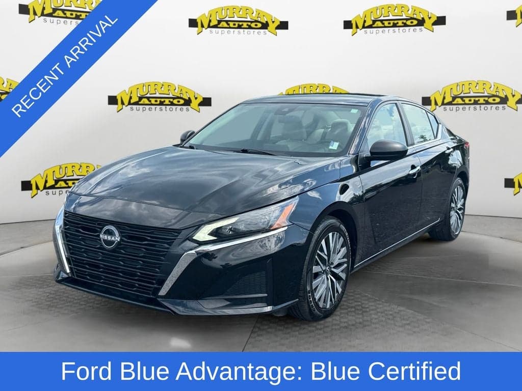 2025 Nissan Altima 2.5 SV — photo 1 of 13