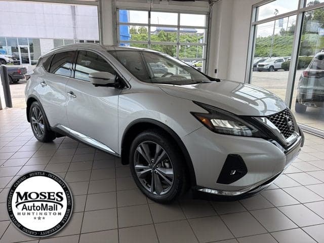 2023 Nissan Murano Platinum — photo 1 of 39