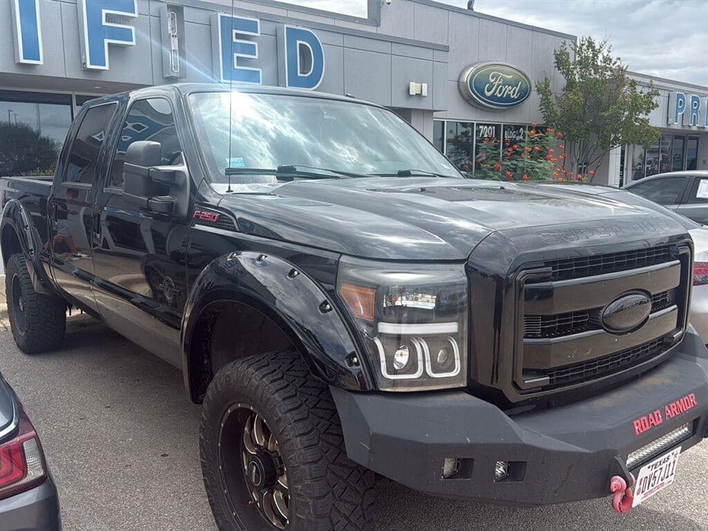 2016 Ford Super Duty F-250 SRW Lariat — photo 1 of 3