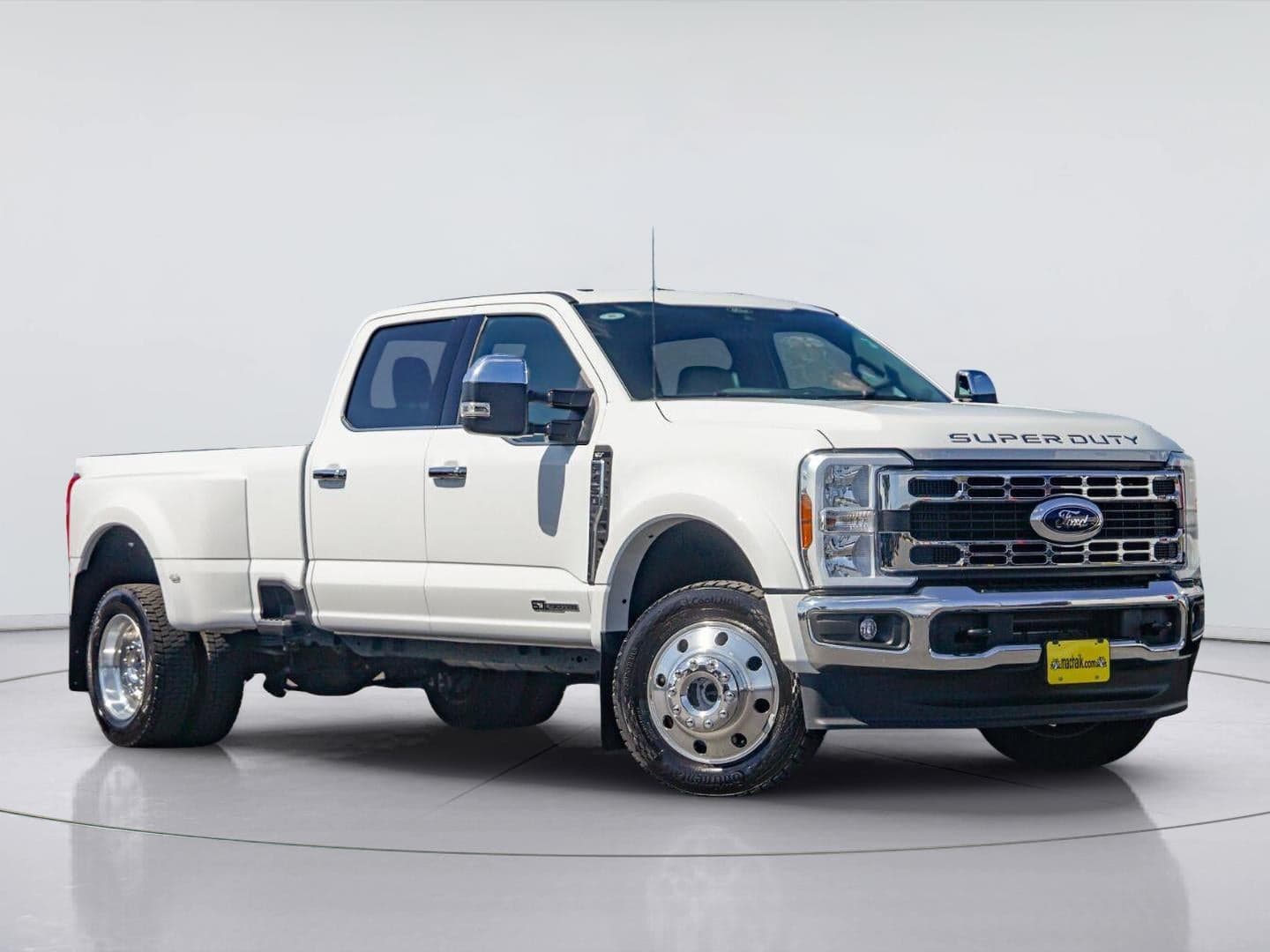 2026 Ford Super Duty F-450 Drw XLT — photo 1 of 31