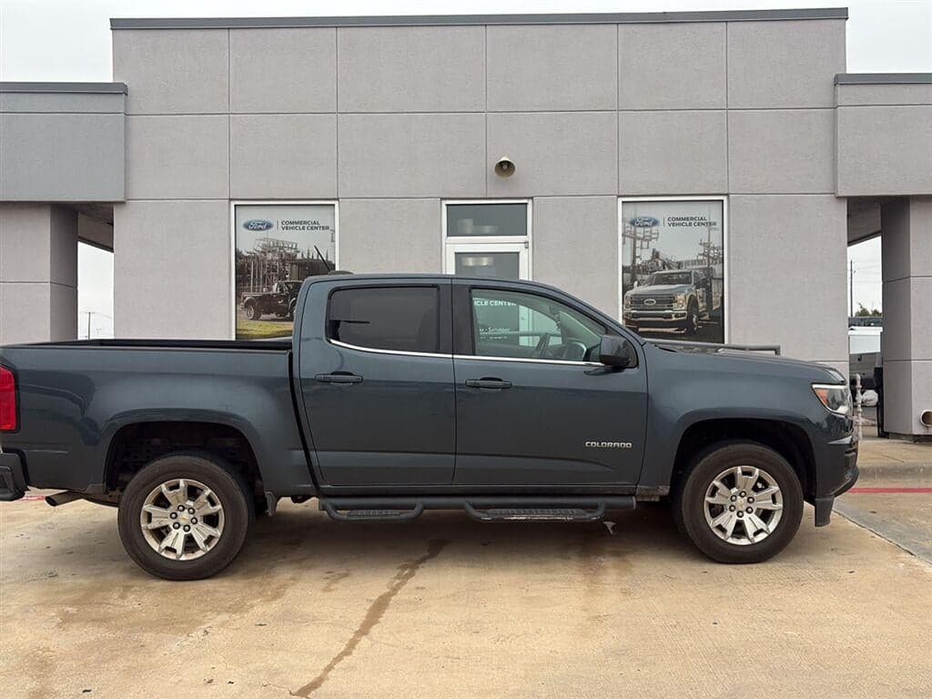 2019 Chevrolet Colorado 2WD LT — photo 1 of 4