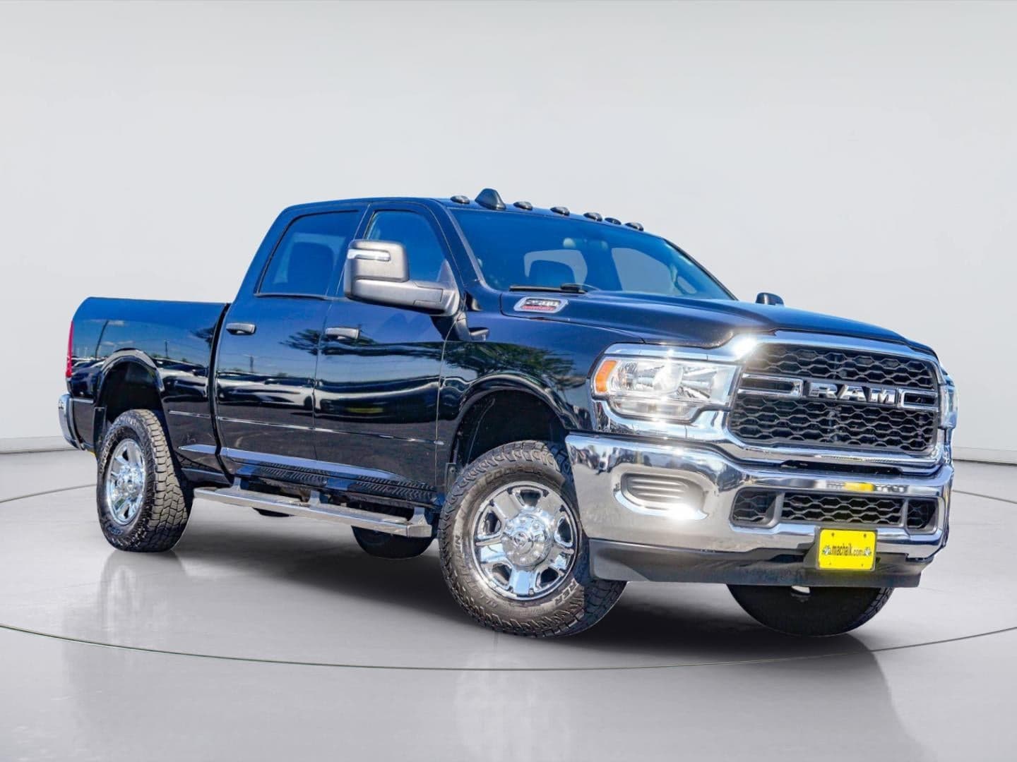 2024 RAM 2500 Tradesman — photo 1 of 4