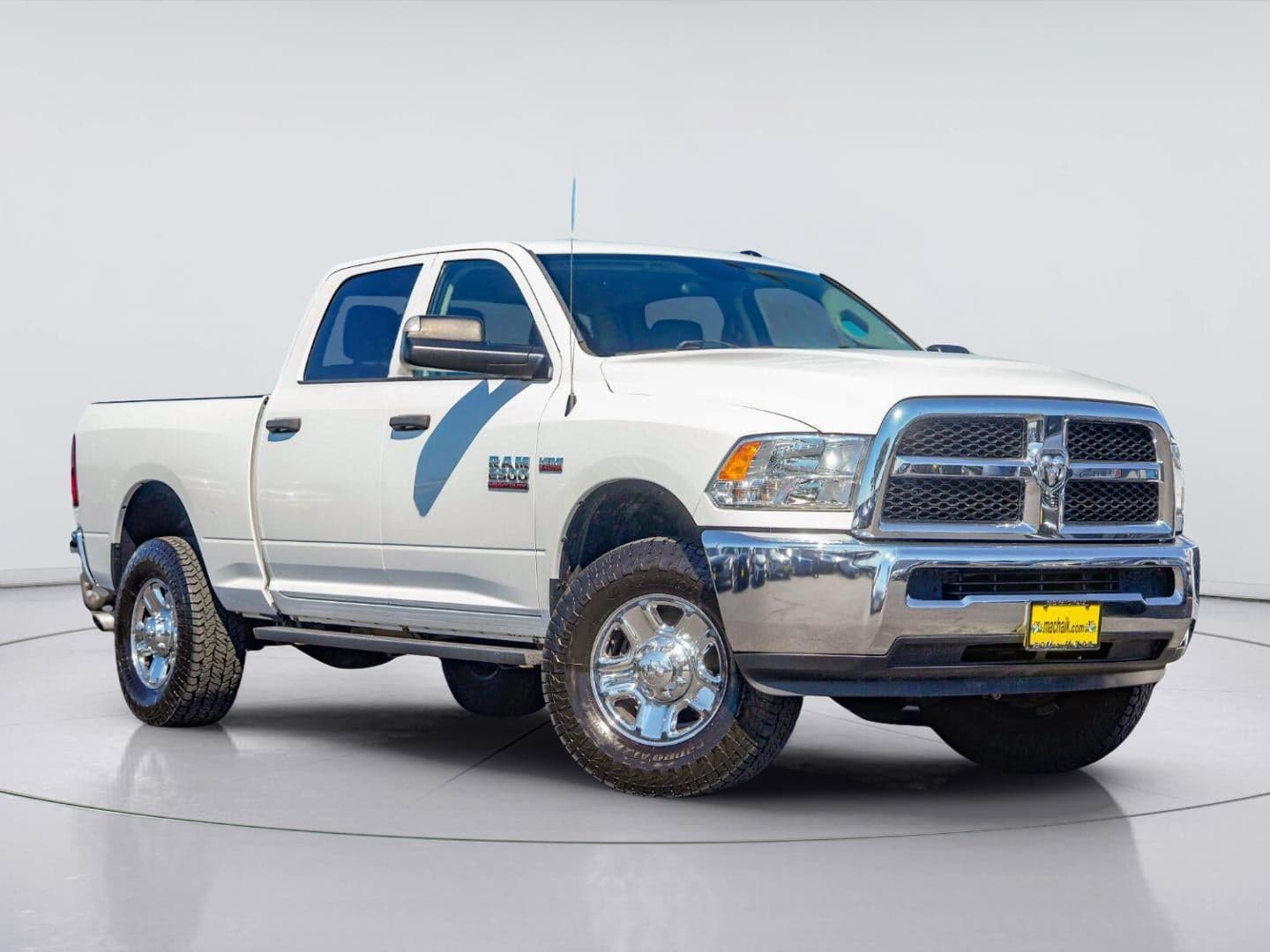 2017 RAM 2500 Tradesman — photo 1 of 5