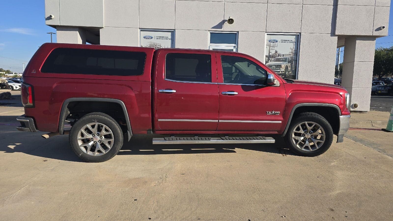 2018 Base — photo 1 of 3