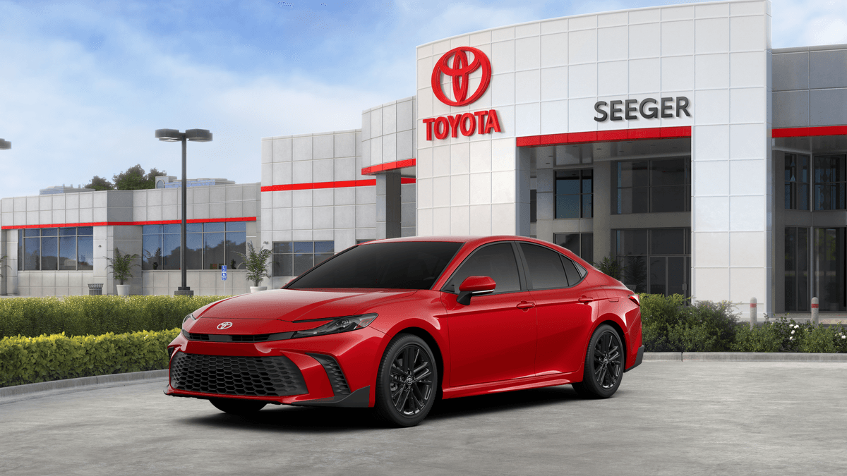 2026 Toyota Camry SE — photo 1 of 22