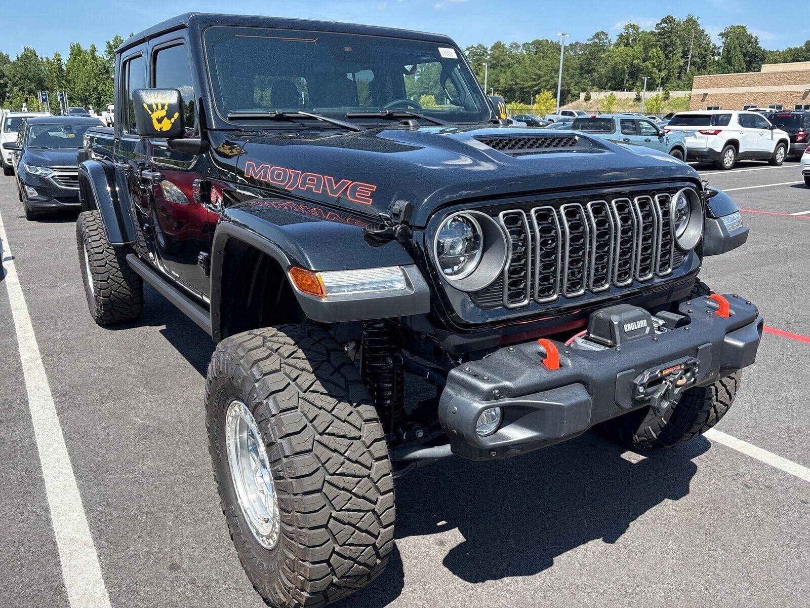 2025 Jeep Gladiator Mojave — photo 1 of 5