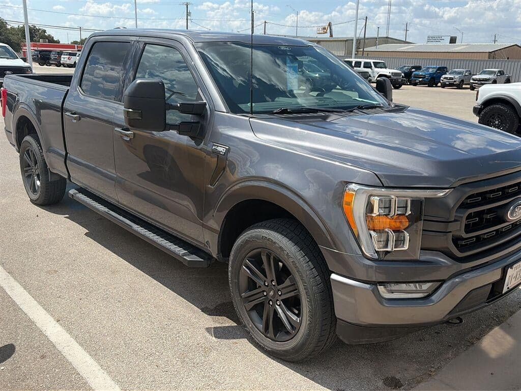 2022 Ford F-150 XLT — photo 1 of 6