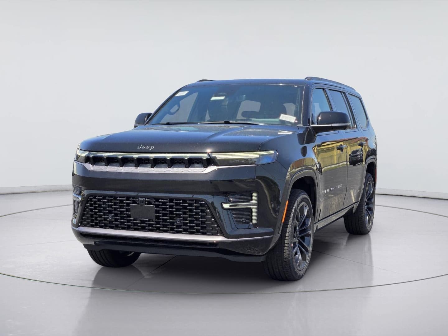 2026 Jeep Grand Wagoneer Summit Reserve — photo 1 of 28