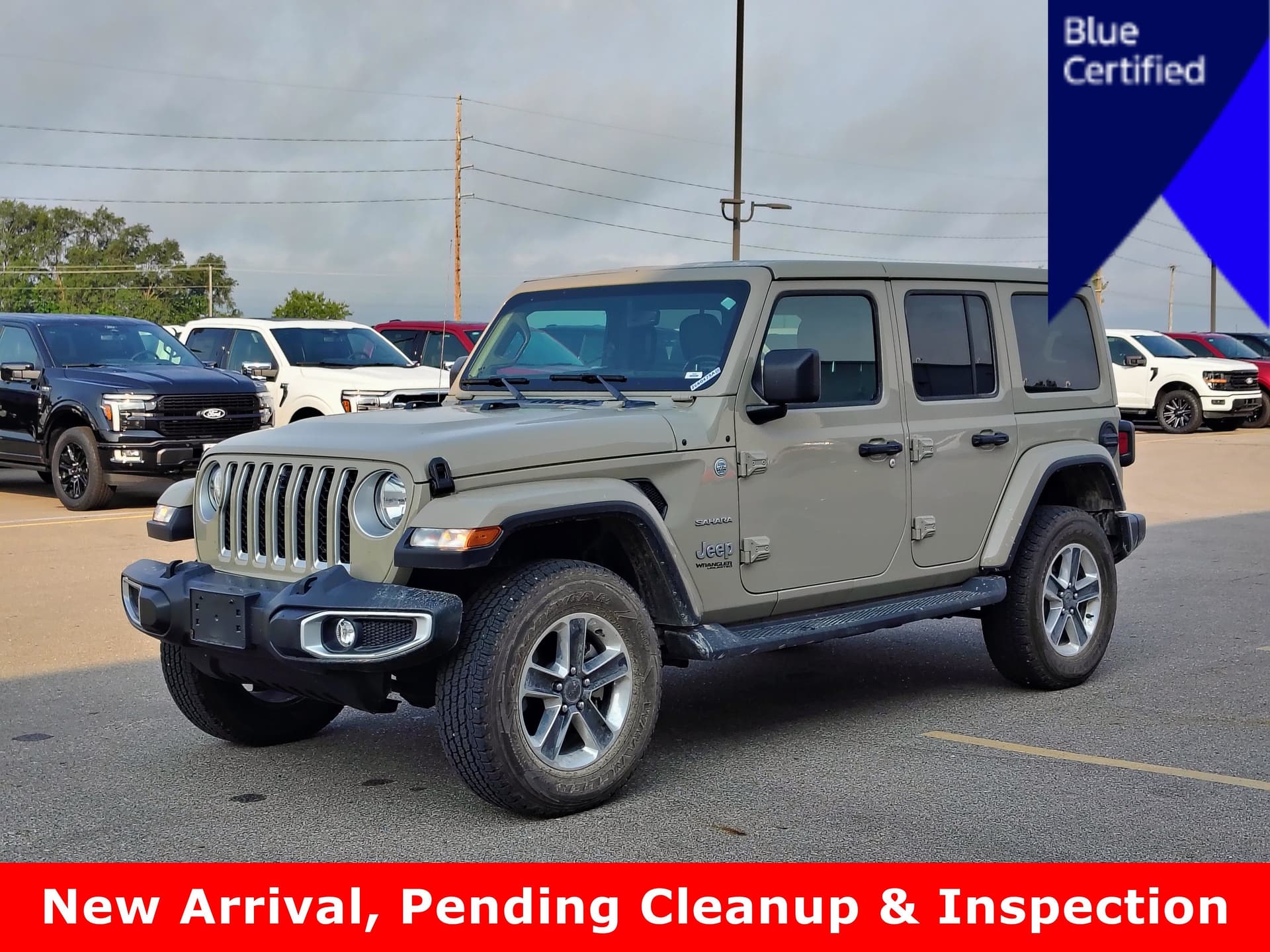 2022 Jeep Wrangler Unlimited Sahara — photo 1 of 19