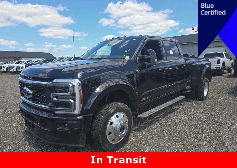 2026 Ford Super Duty F-450 DRW Platinum — photo 1 of 2