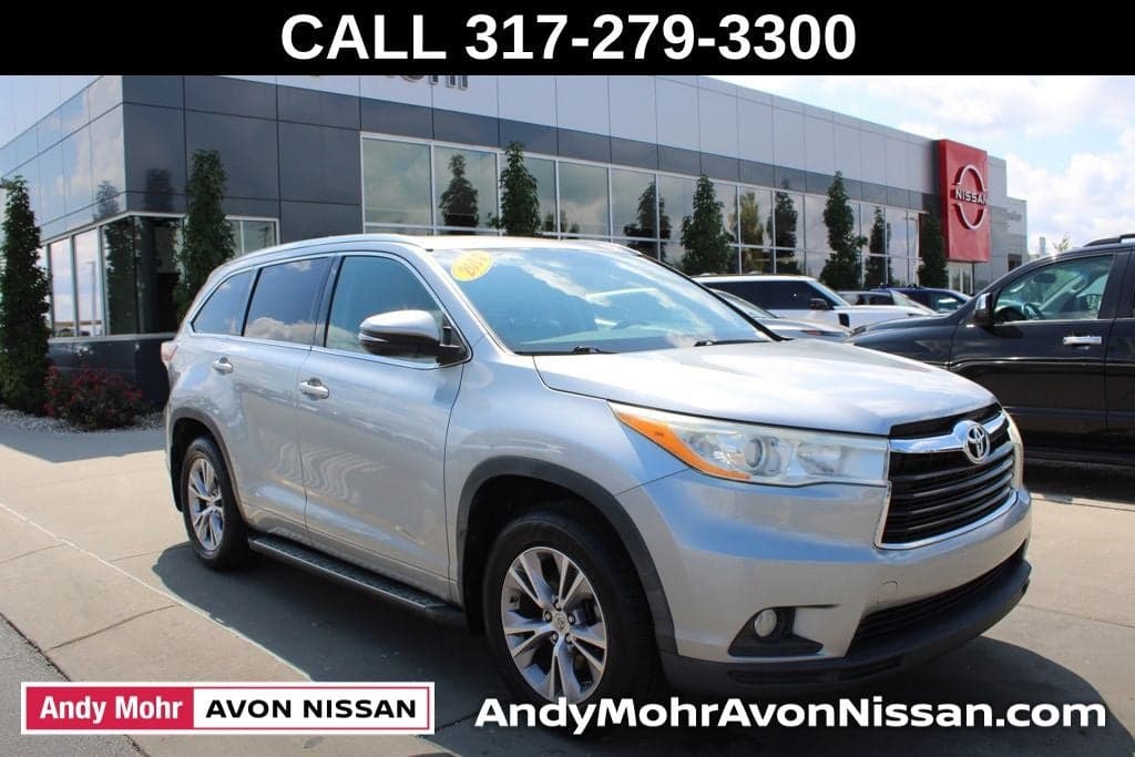 2014 Toyota Highlander XLE V6 — photo 1 of 23