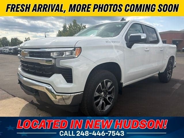 2024 Chevrolet Silverado 1500 LT — photo 1 of 5