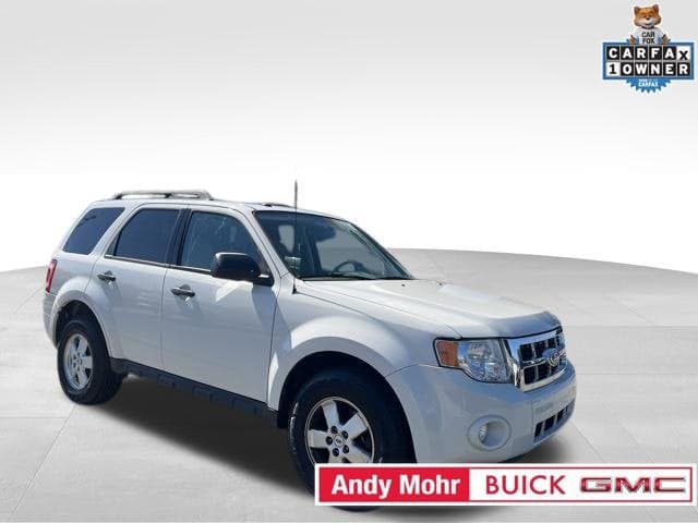 2010 Ford Escape XLT — photo 1 of 10