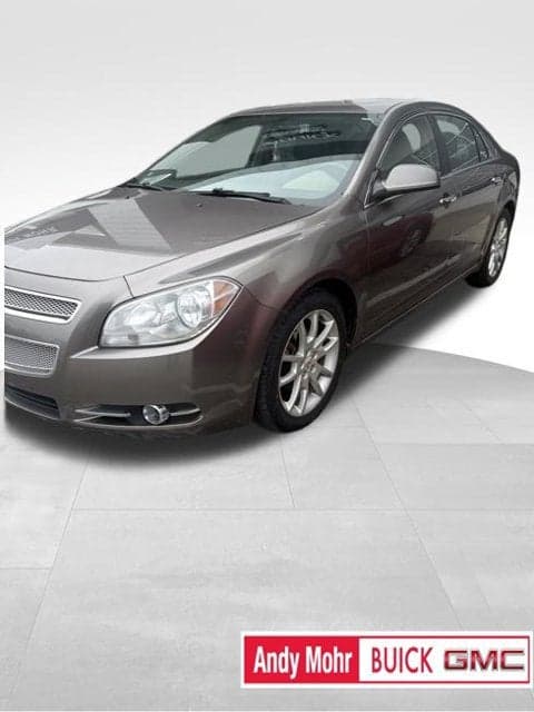 2011 Chevrolet Malibu LTZ — photo 1 of 10