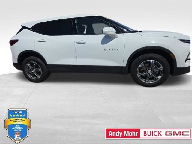 2025 Chevrolet Blazer 2LT — photo 1 of 12