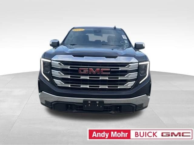 2023 GMC Sierra 1500 SLE — photo 1 of 10