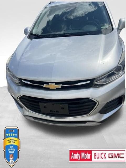 2018 Chevrolet Trax LT — photo 1 of 12