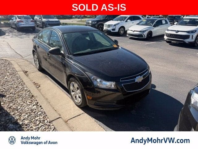 2013 Chevrolet Cruze LS — photo 1 of 5