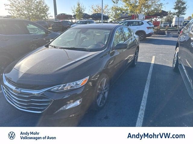 2024 Chevrolet Malibu Base — photo 1 of 5