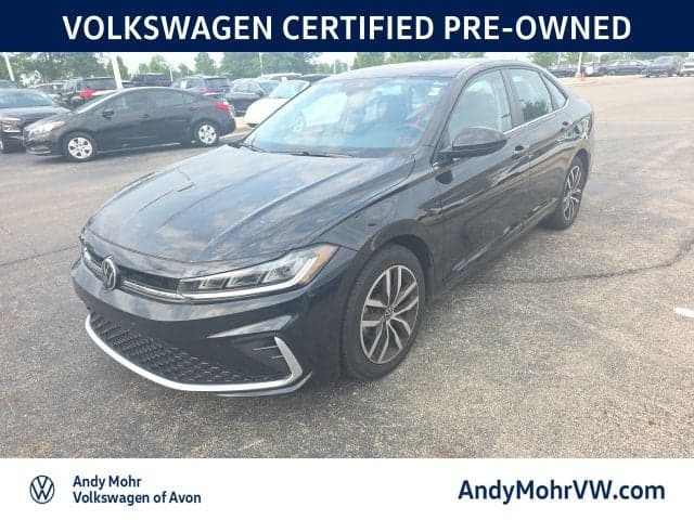 2025 Volkswagen Jetta 1.5T SE — photo 1 of 20