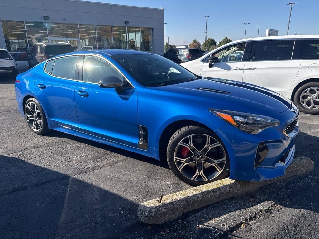 2018 Kia Stinger GT — photo 1 of 2