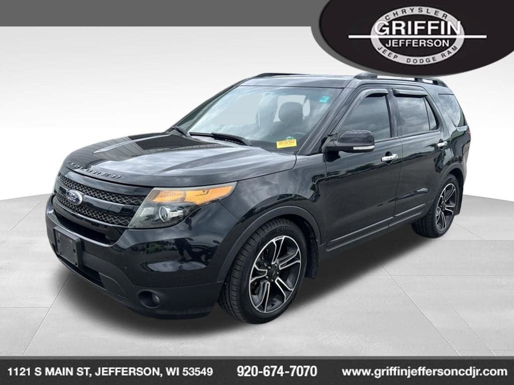 2014 Ford Explorer Sport 4WD Near Madison WI — photo 1 of 11