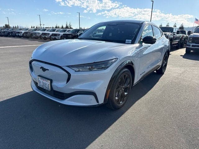 2023 Ford Mustang Mach-E Premium — photo 1 of 5