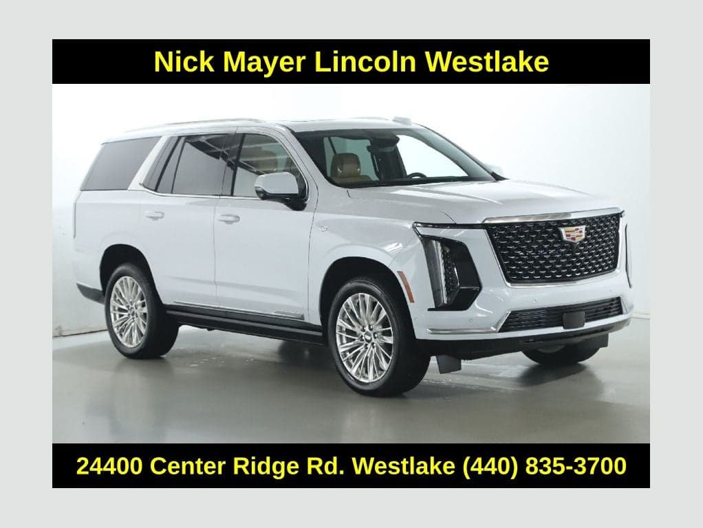 2026 Cadillac Escalade 4WD Luxury — photo 1 of 31
