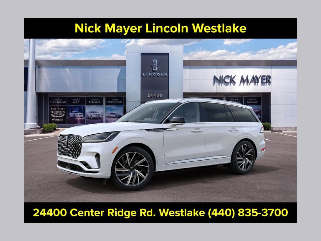 2027 Lincoln Aviator Black Label — photo 1 of 5