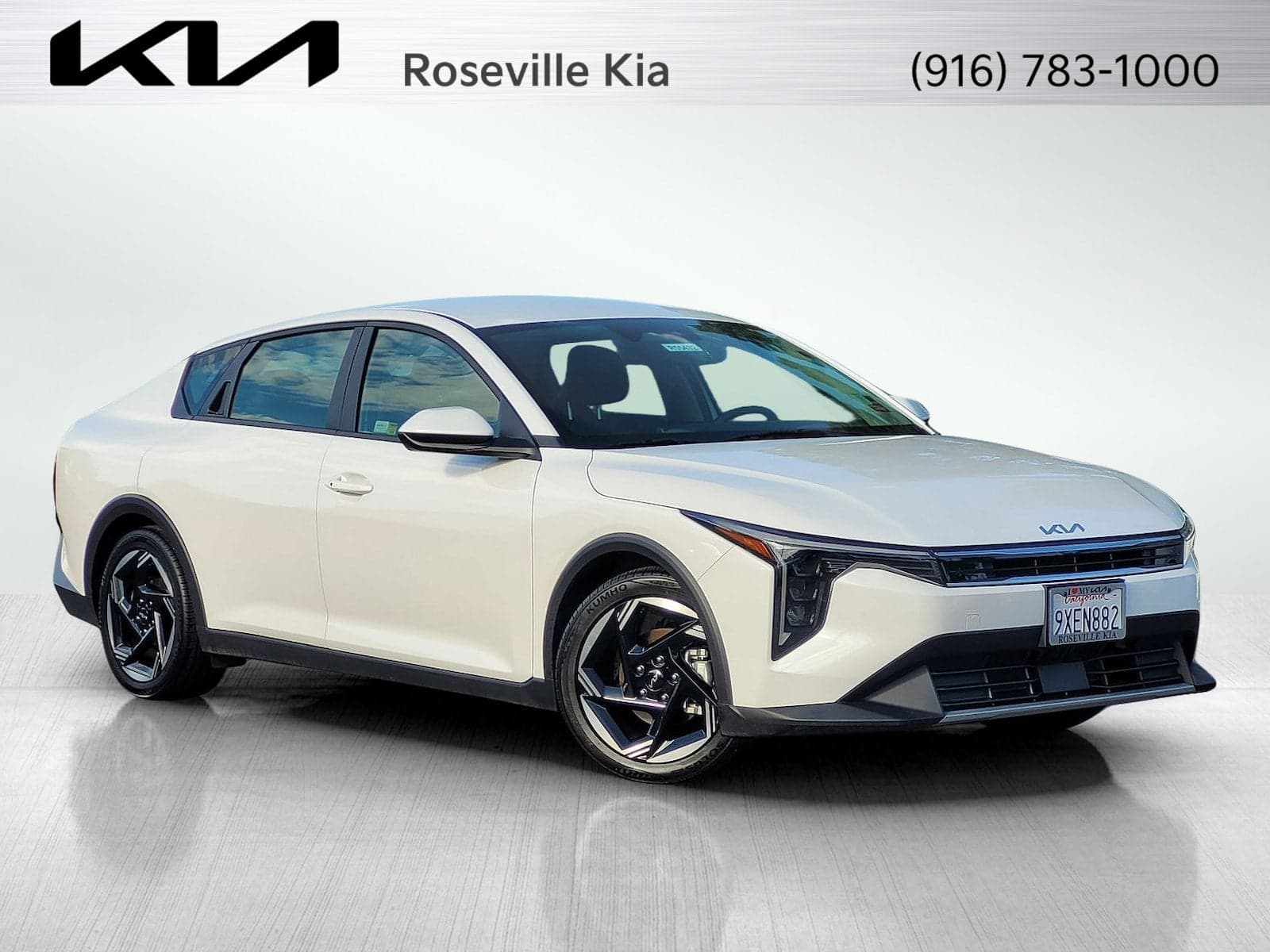 2025 Kia K4 EX — photo 1 of 31