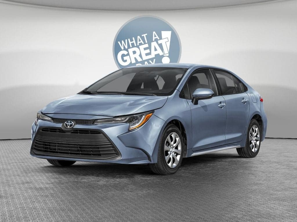 2026 Toyota Corolla LE — photo 1 of 10