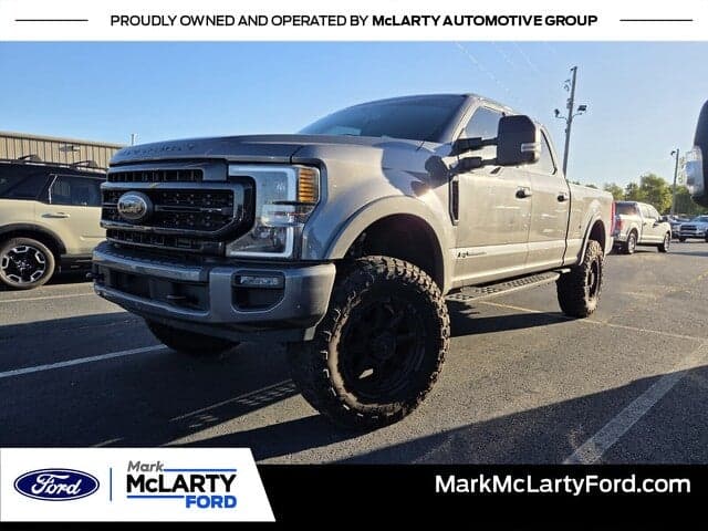 2022 Ford Super Duty F-250 SRW LARIAT — photo 1 of 10