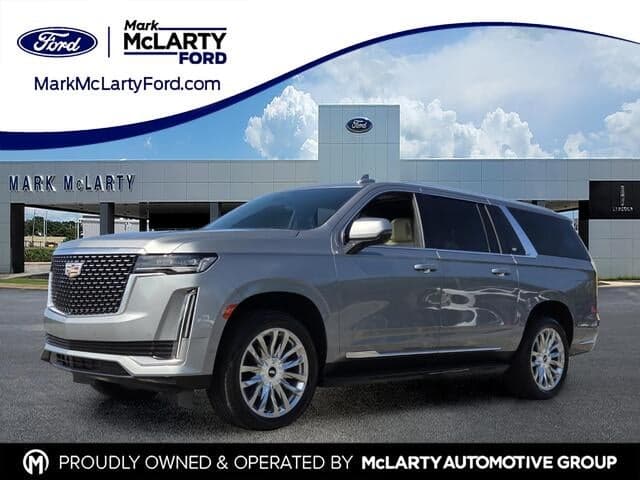 2023 Cadillac Escalade ESV Base — photo 1 of 31