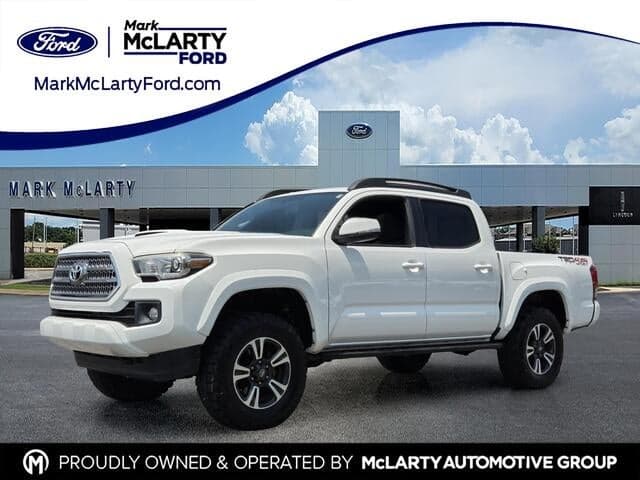 2017 Toyota Tacoma TRD Sport — photo 1 of 26