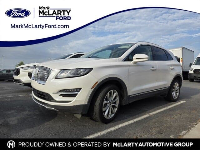 2019 Lincoln MKC Select — photo 1 of 10