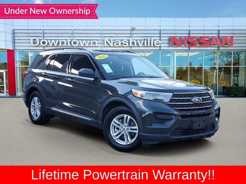 2022 Ford Explorer XLT — photo 1 of 36