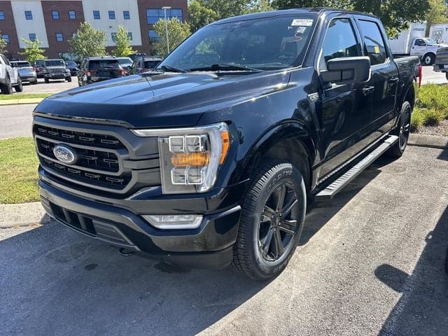 2023 Ford F-150 XLT — photo 1 of 9