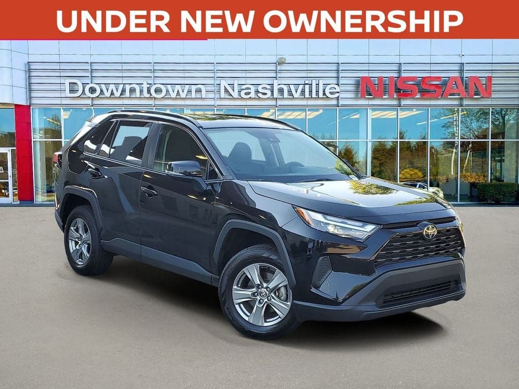 2024 Toyota RAV4 XLE — photo 1 of 35