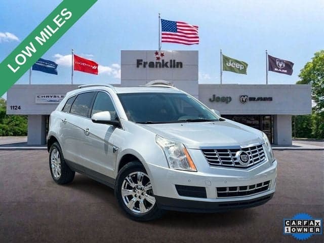 2016 Cadillac SRX Luxury — photo 1 of 35
