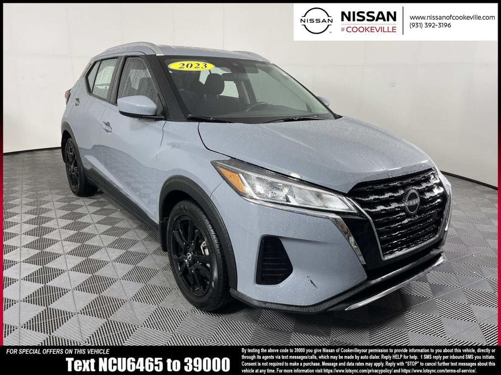 2023 Nissan Kicks SV — photo 1 of 36