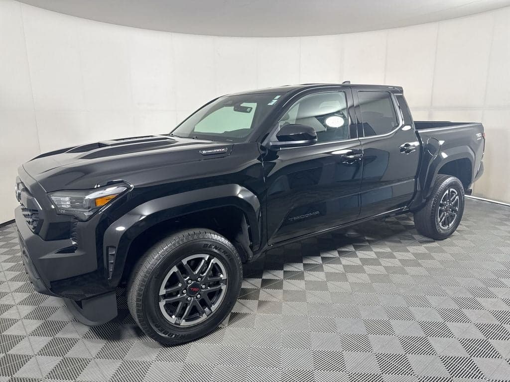 2025 Toyota Tacoma 4WD TRD Sport Hybrid — photo 1 of 51