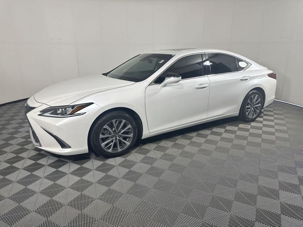2022 Lexus ES 350 — photo 1 of 27