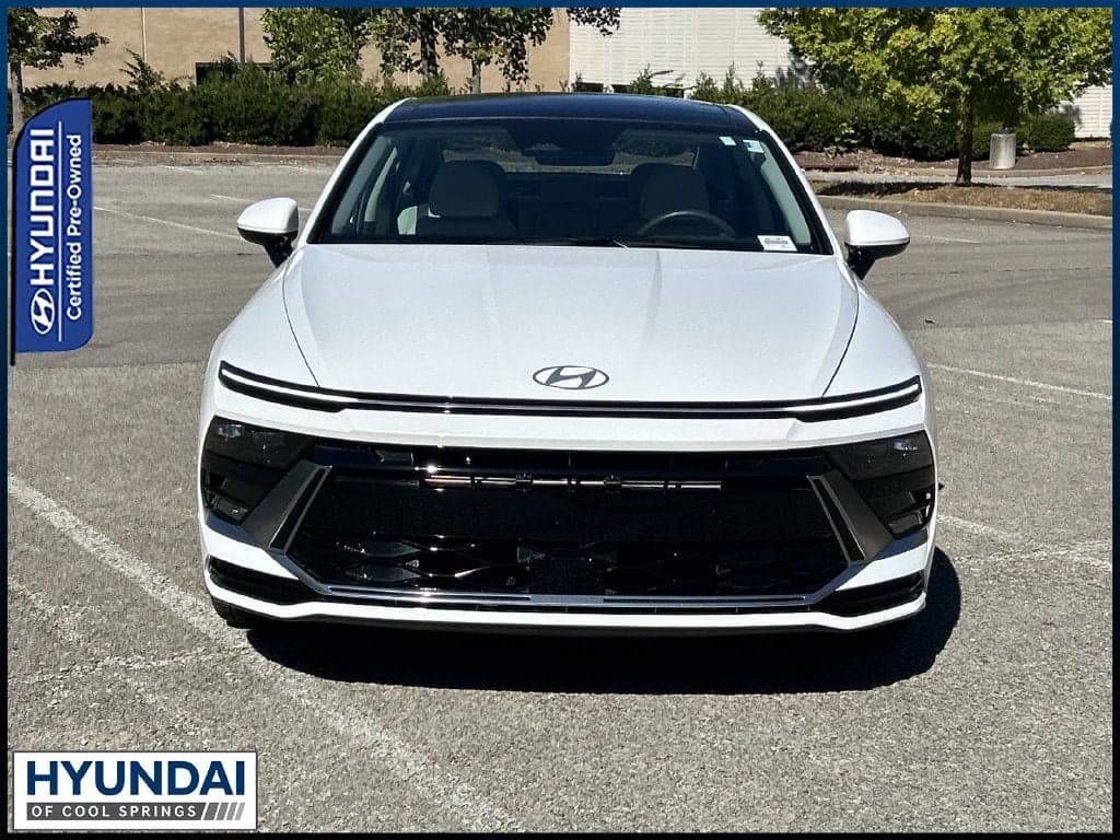 2025 Hyundai Sonata SEL Convenience — photo 1 of 5