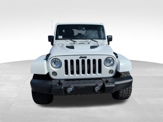 2015 Jeep Wrangler Unlimited Sahara — photo 1 of 5