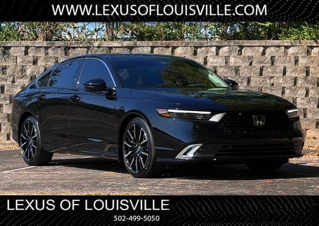 2026 Honda Accord Hybrid Touring — photo 1 of 41