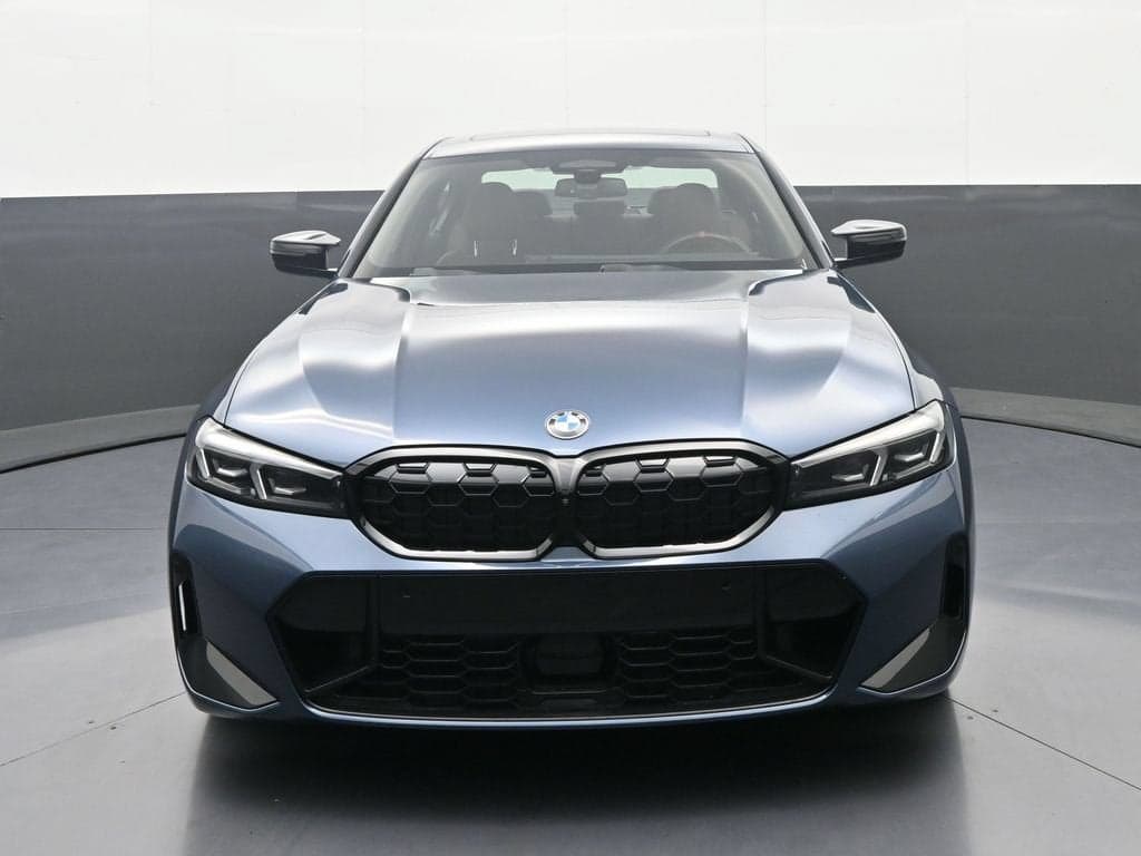 2025 BMW 3 Series M340i xDrive — photo 1 of 5
