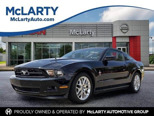 2012 Ford Mustang V6 Premium — photo 1 of 31