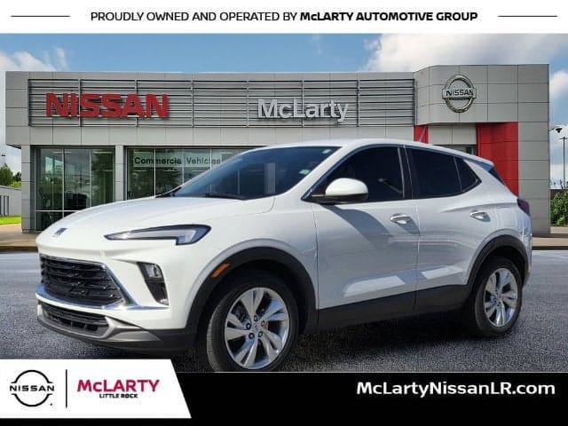 2024 Buick Encore GX Preferred — photo 1 of 11