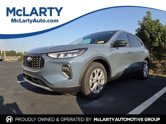 2024 Ford Escape Active — photo 1 of 10