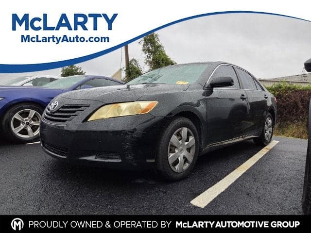 2008 Toyota Camry LE — photo 1 of 10